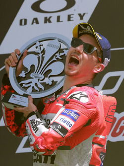 Podium: race winner Jorge Lorenzo, Ducati Team