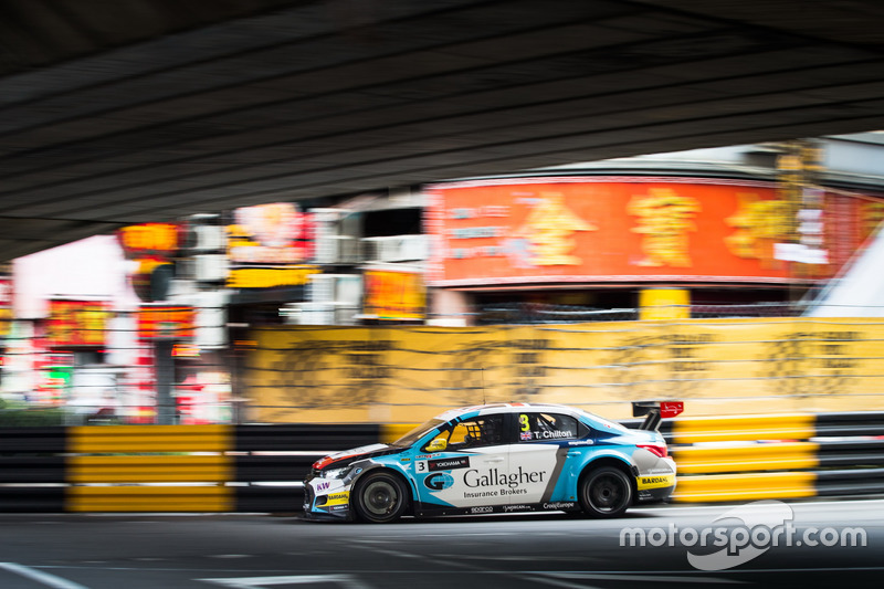 Том Чилтон, Sébastien Loeb Racing, Citroën C-Elysée WTCC