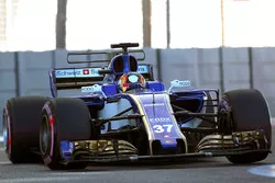  Charles Leclerc, Sauber C36