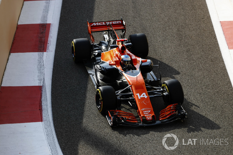 Ainda com motor Honda, Alonso terminou a temporada 2017 da F1 em 15º