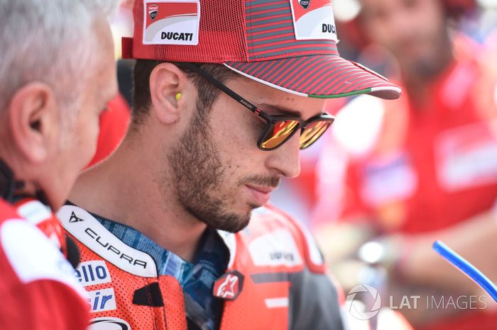 Andrea Dovizioso: “É algo muito difícil para mim aceitar isso, porque é algo na minha carreira que normalmente não faço.