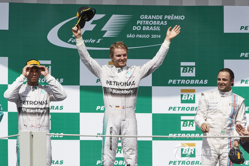 Podio: Ganador de la carrera Nico Rosberg, segundo lugar Mercedes AMG Lewis Hamilton, Mercedes AMG, 