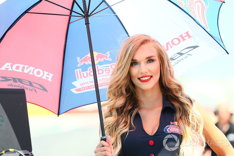 Grid girl