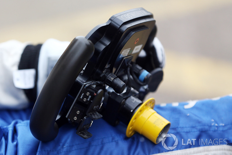 Billy Monger fait son retour en monoplace au volant d'une Carlin de British F3