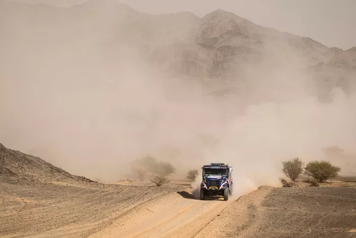 #604 Zala Team De Rooy Fpt Iveco: Vaidotas Zala, Paulo Fiuza, Max Van Grol