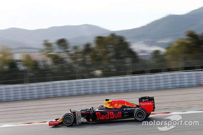 Daniil Kvyat, Red Bull Racing RB12