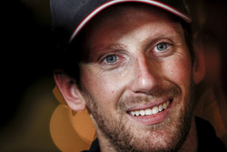 Temporada 2017 F1-bahrain-gp-2017-romain-grosjean-haas-f1-team