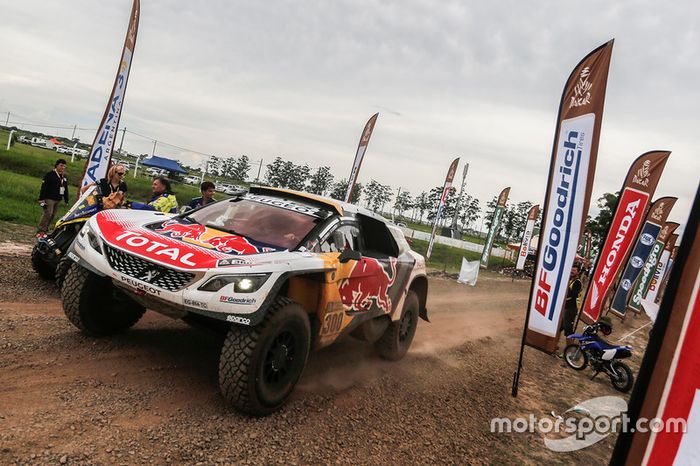 #300 Peugeot Sport Peugeot 3008 DKR: Stéphane Peterhansel, Jean-Paul Cottret