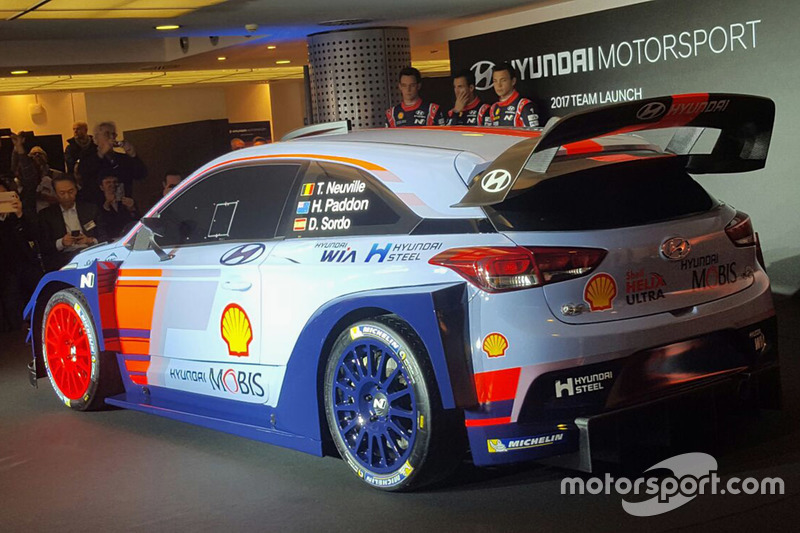 Hayden Paddon, Daniel Sordo, Thierry Neuville bei der Vorstellung des Hyundai i20 Coupe WRC