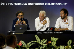 Laurent Mekies, F1 Yarış Direktörü Vekili, FIA, Charlie Whiting, FIA Yarış Direktörü, Matteo Boncian