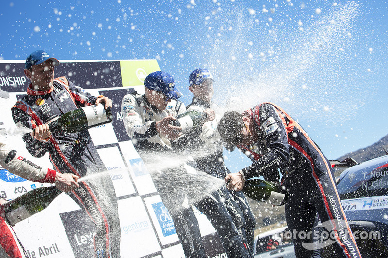 Winners Thierry Neuville, Nicolas Gilsoul, Hyundai Motorsport, second place Elfyn Evans, Daniel Barritt, M-Sport, third place Ott Tänak, Martin Järveoja, M-Sport