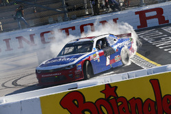 Ganador, Elliott Sadler, JR Motorsports Chevrolet