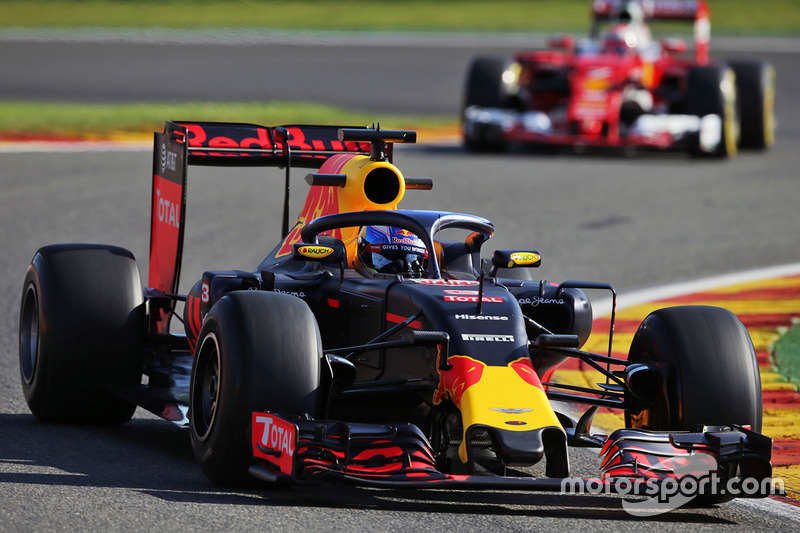 Red Bull RB12, цветная Halo