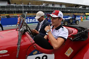 Charles Leclerc, Sauber lors de la parade des pilotes