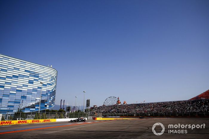 Lewis Hamilton, Mercedes F1 W11