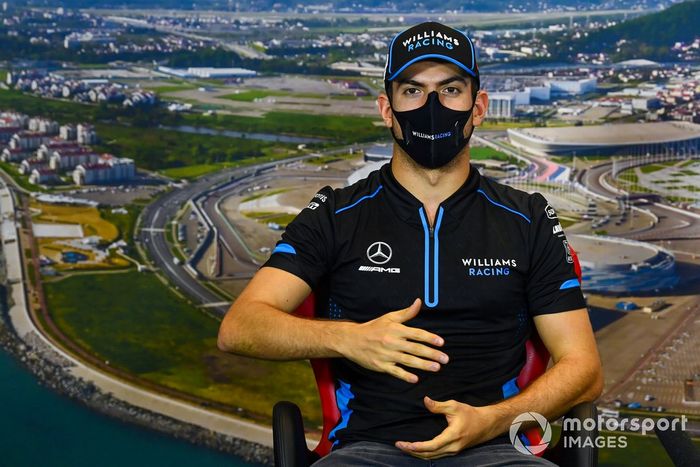 Nicholas Latifi, Williams Racing, en la conferencia de prensa