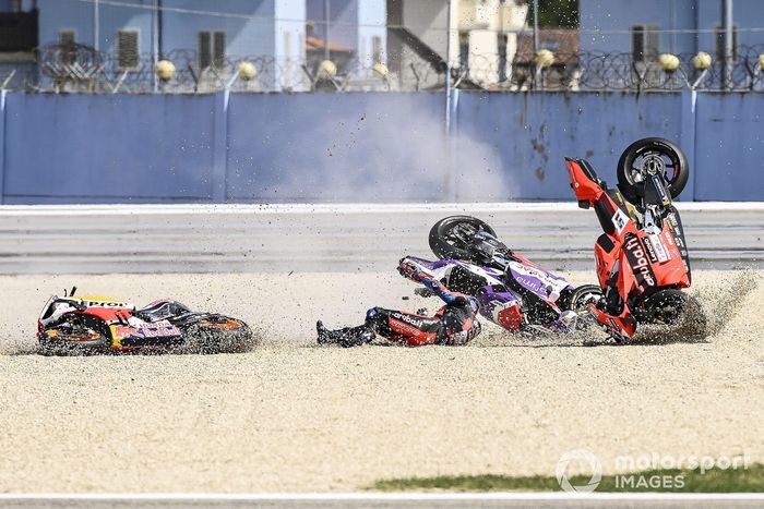 Caída de Michele Pirro, Ducati Team