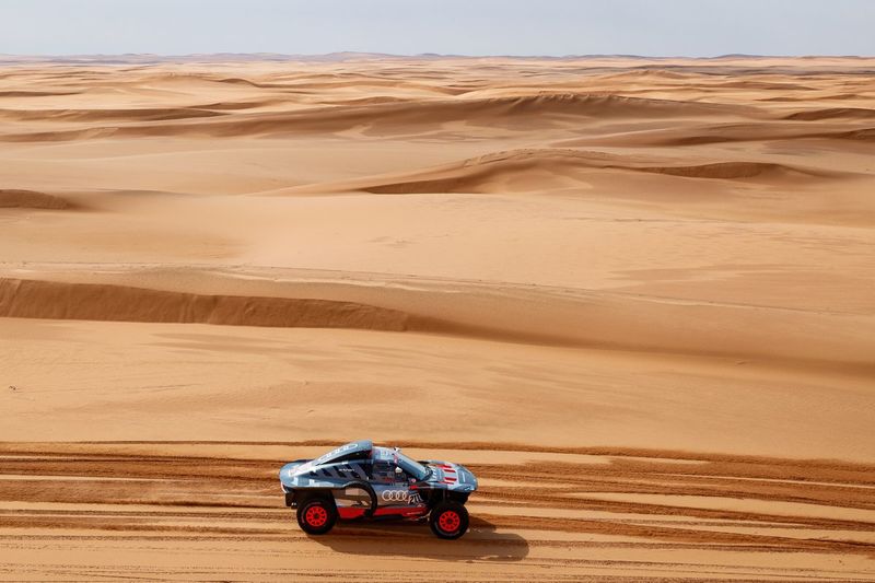 #211 Team Audi Sport Audi: Mattias Ekstrom, Emil Bergkvist