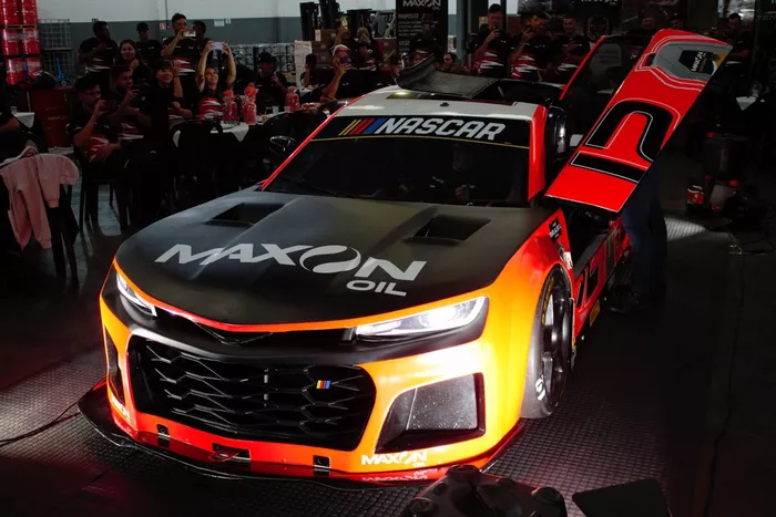 Lançamento do carro de Edson Reis para a temporada 2023 das NASCAR Brasil Sprint Race