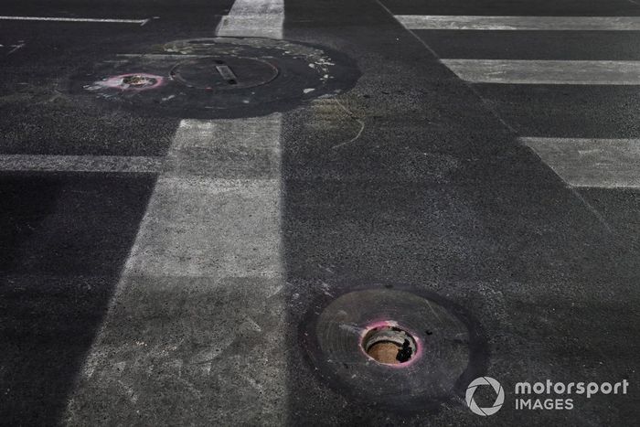 Arqueta a reparar en el circuito