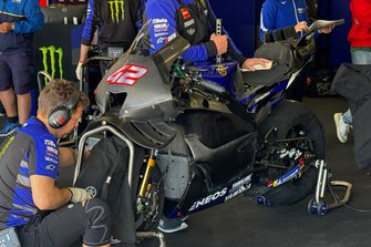 Yamaha YZR-M1 dirancang oleh Alex Rins, Tim Balap Pabrik Yamaha 
