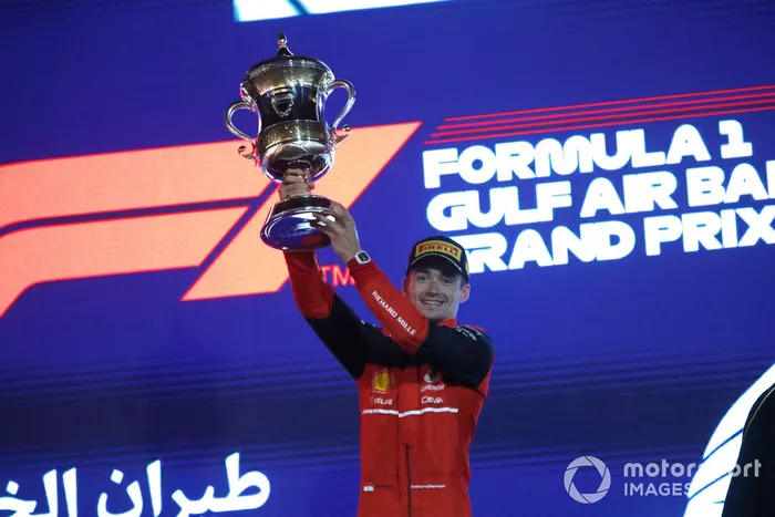 Podio: ganador Charles Leclerc, Ferrari celebra la victoria