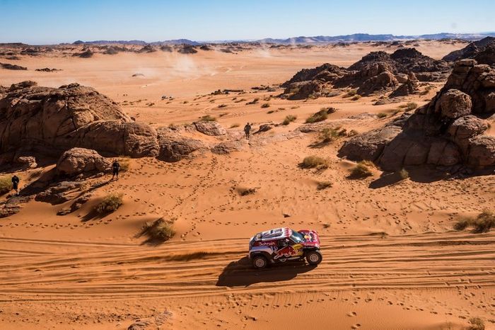 #305 JCW X-Raid Team: Carlos Sainz, Lucas Cruz