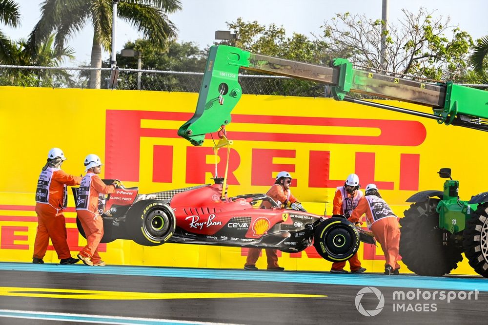 Leclerc had an abrupt end to his Friday practice in Miami