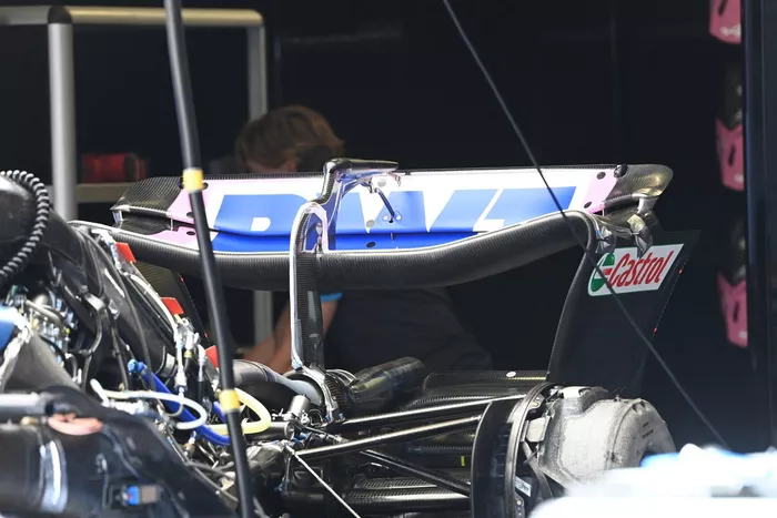 Alpine A523 detalles técnicos