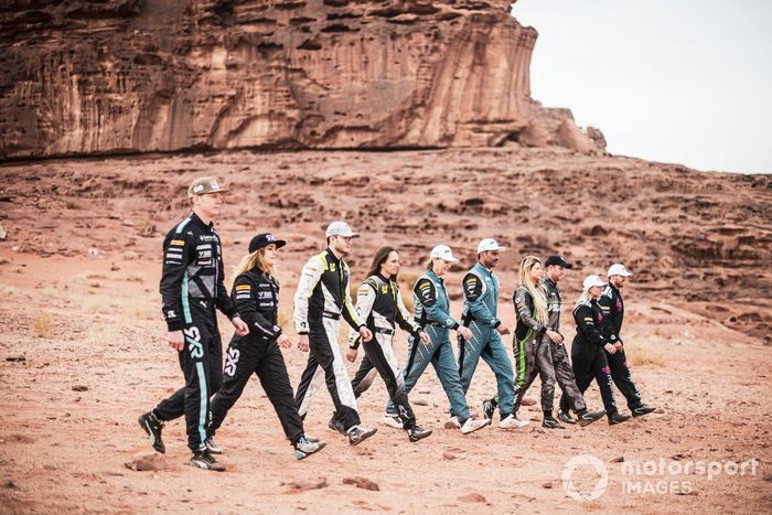 Mikaela Ahlin-Kottulinsky/Johan Kristoffersson, Rosberg X Racing Molly Taylor/Kevin Hansen, JBXE Jutta Kleinschmidt/Nasser Al-Attiyah, Christine 'GZ' Giampaoli Zonca/Lance Woolridge, Veloce Racing Abt Cupra XE Tamara Molinaro/Oliver Bennett, Xite Energy R