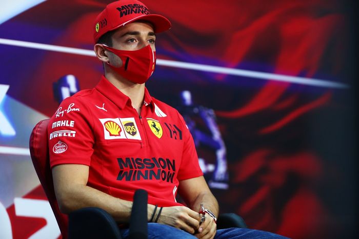 Charles Leclerc, Ferrari, en la conferencia de prensa