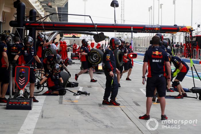 Parada en boxes de Red Bull