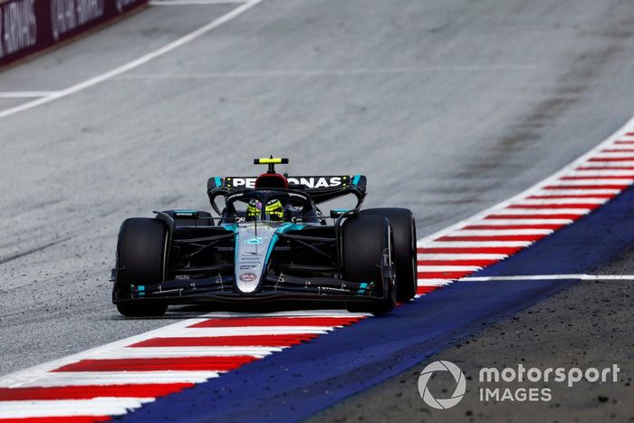 Lewis Hamilton, Mercedes F1 W15