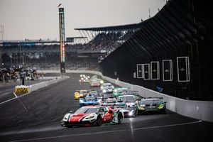 #34 Conquest Racing Ferrari 296 GT3: Manny Franco, Albert Costa Balboa, Cedric Sbirrazzuoli