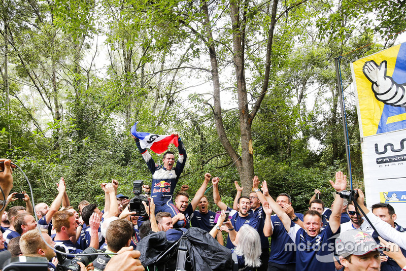 Los campeones del mundo 2018: Sébastien Ogier,  Julien Ingrassia, Ford Fiesta WRC, M-Sport Ford