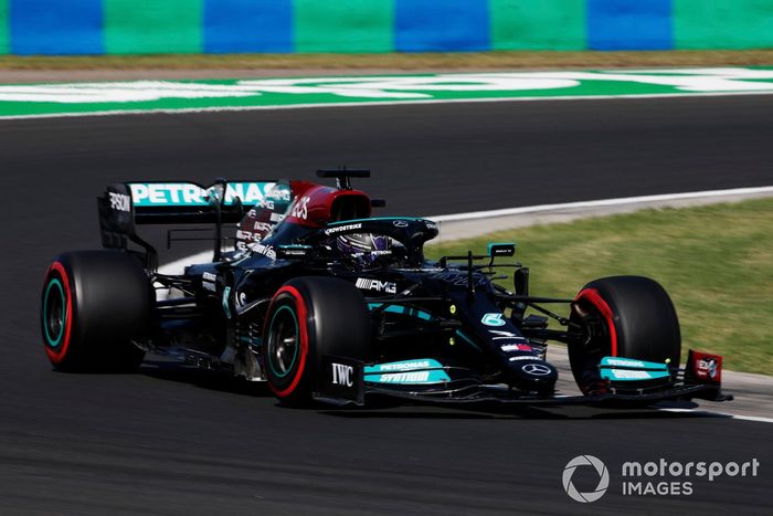 Lewis Hamilton, Mercedes W12