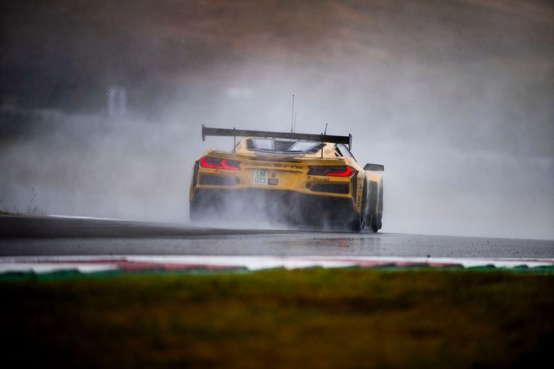 #33 TF Sport Corvette Z06 LMGT3.R: Ben Keating, Jonny Edgar, Daniel Juncadella