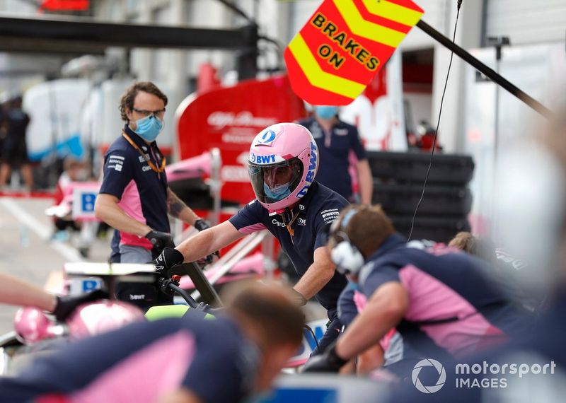 Racing Point practica los pitstops