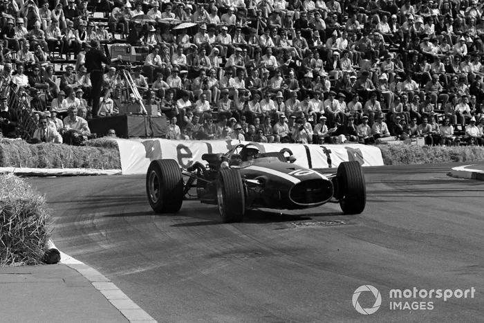 Cooper T81B Maserati (1967)