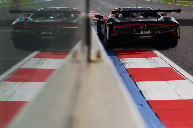 #69 Emil Frey Racing, Ferrari 296 GT3: Thierry Vermeulen, Giacomo Altoè 
