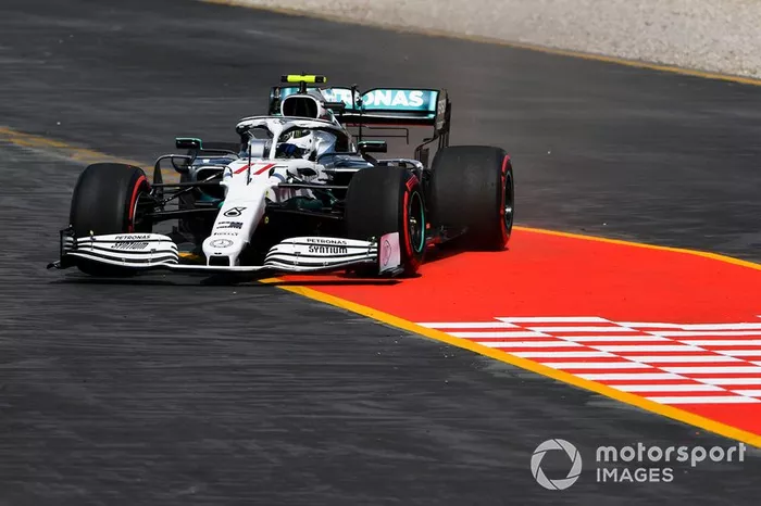 Valtteri Bottas, Mercedes AMG W10, va largo