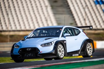 Hyundai Veloster N TCR