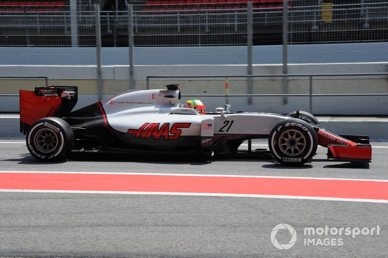 Esteban Gutierrez,  Haas VF-16