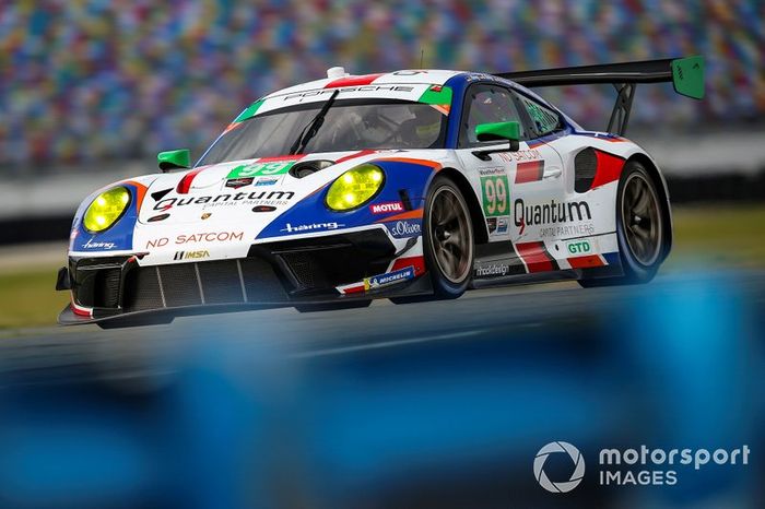 #99 NGT Motorsport Porsche 911 GT3 R, GTD: Juergen Haering, Sven Muller, Klaus Bachler, Steffen Goerig, Alfred Renauer 