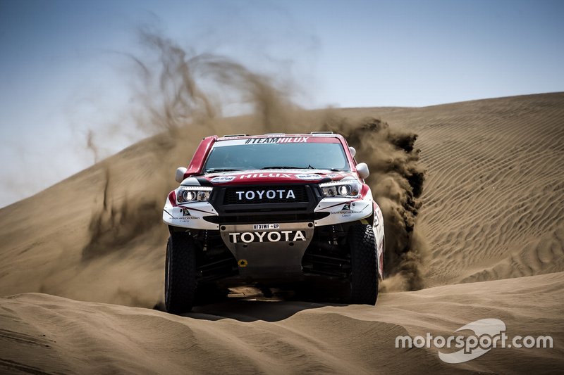 #302 Toyota Gazoo Racing SA: Жінель де Вільєр, Дірк фон Цітцевітц