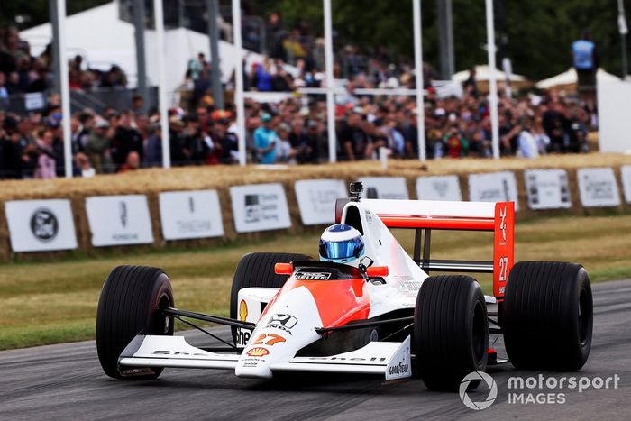 Mika Hakkinen, McLaren MP4/5B