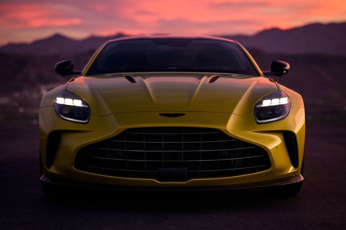 Aston Martin Vantage 2025
