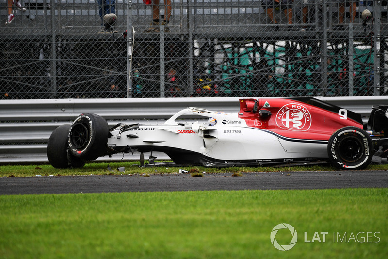 Marcus Ericsson, Sauber C37 crash