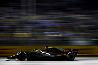 Льюіс Хемілтон, Mercedes AMG F1 W09 EQ Power+