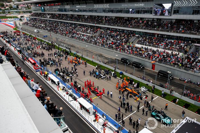 La ajetreada parrilla previa a la carrera